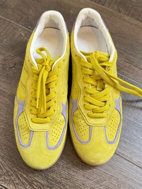 ALOHAS Tb.490 Rife Sneaker in Acid Green